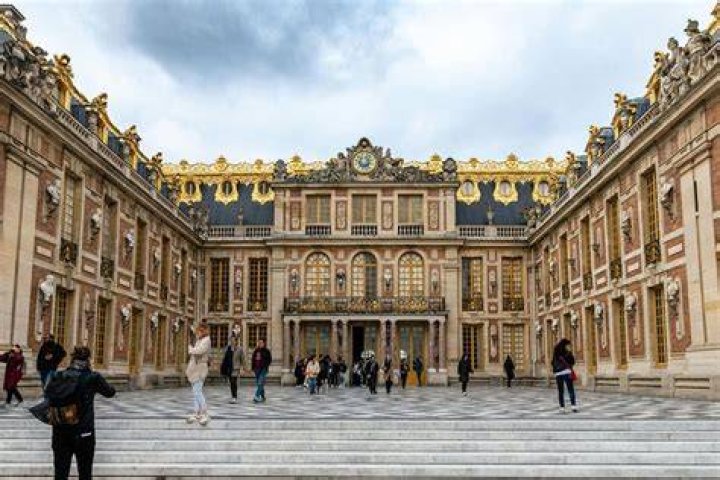 The Opulent Life Of The Queen Of The Versailles: A Tale Of Luxury And Ambition
