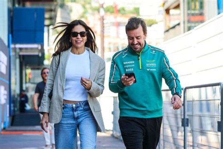 Unraveling The Personal Life Of Fernando Alonso: Does He Have Kids?